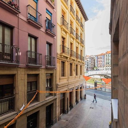 Апартаменти Bilbao Chic Barrena Old Town Екстер'єр фото