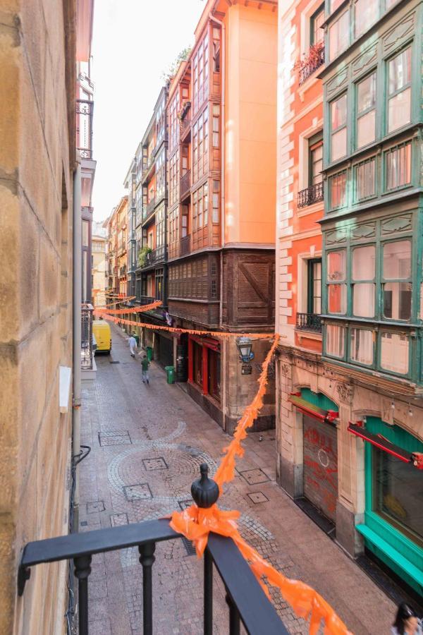 Апартаменти Bilbao Chic Barrena Old Town Екстер'єр фото